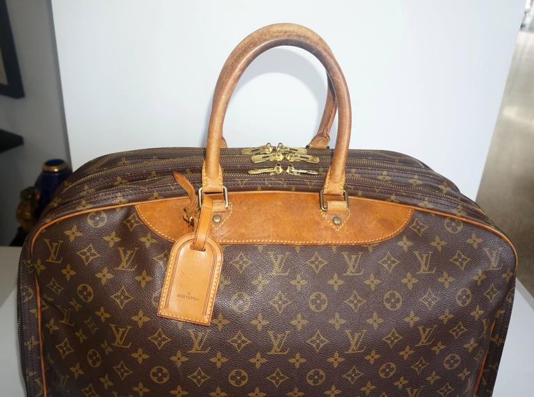 Rare, Louis Vuitton Weekender Bag with Iconic LV Monogram and Leather Trim  : On Antique Row - West Palm Beach - Florida